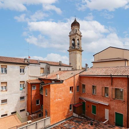 Domus Verona - Ampia Residenza Filippini A Pochi Passi Dall'Arena Ngoại thất bức ảnh