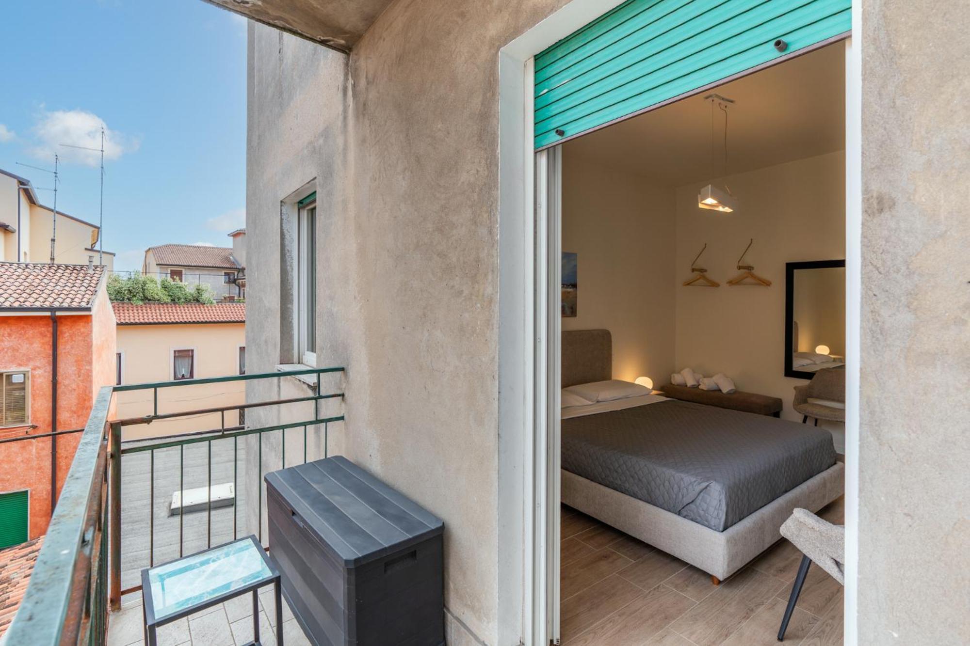Domus Verona - Ampia Residenza Filippini A Pochi Passi Dall'Arena Phòng bức ảnh